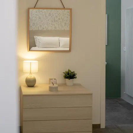 Dragonfly 招待所 3*